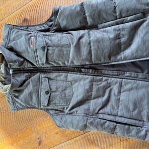 Ariat hunter green  with pattern woman’s